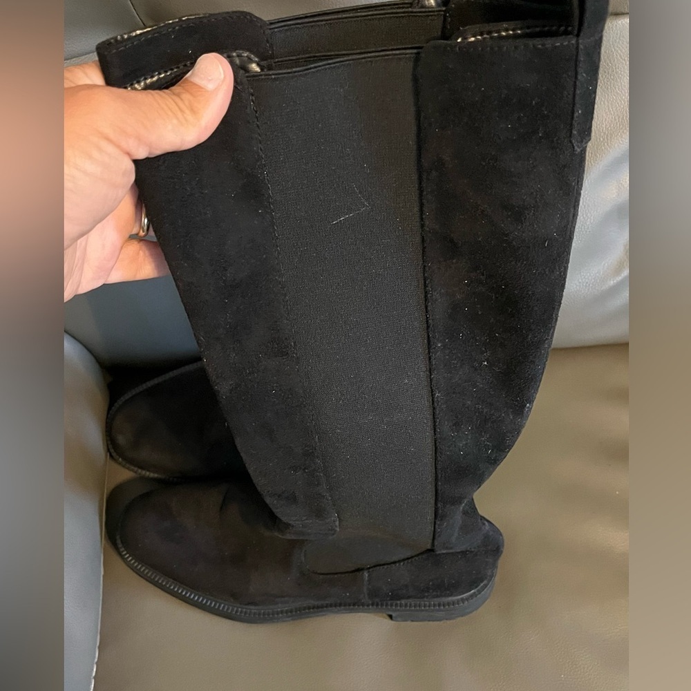 NEW ZARA FLAT BOOTS SIZE 10 USA
🚨NO DISCOUNT - Picture 6 of 9